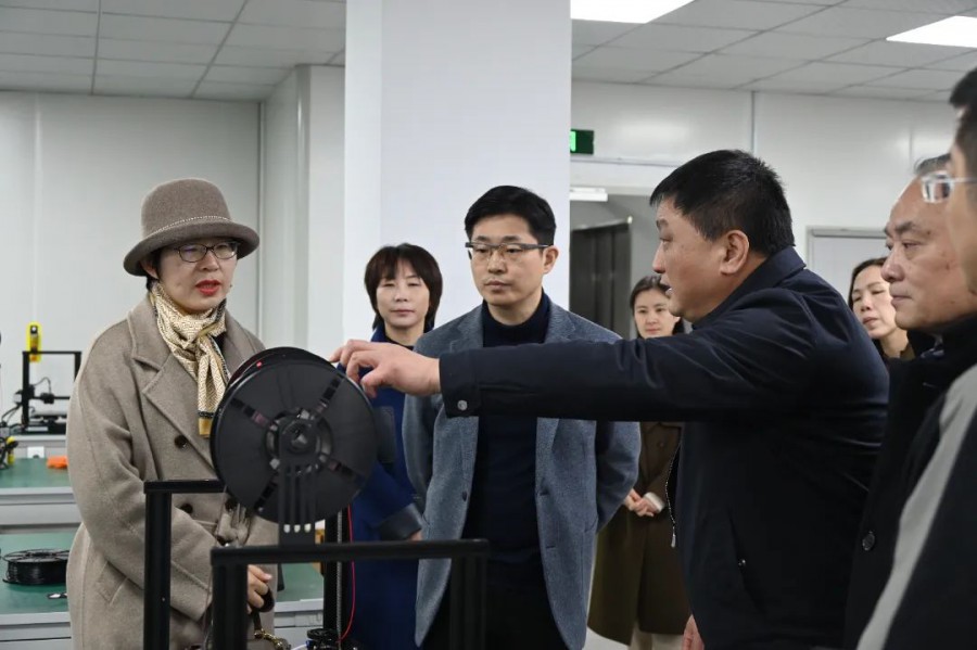 17042435983546249D6A.jpg 17.jpg