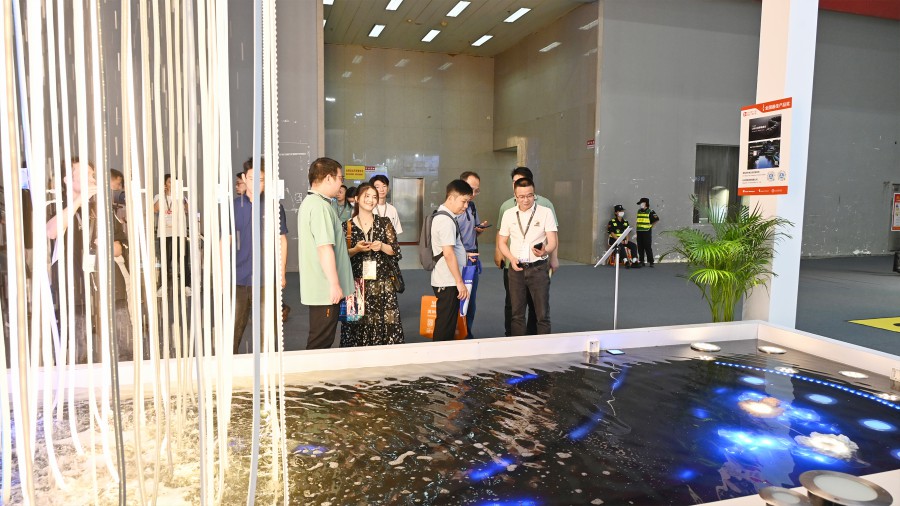 1718427588805468pF01.jpg 6.jpg