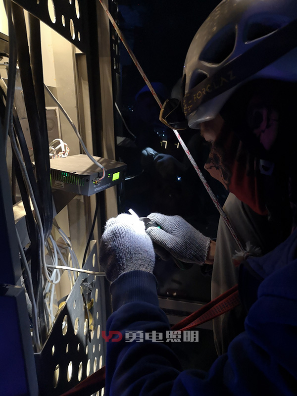 1577178912212792.jpg 1577178912212792.jpg